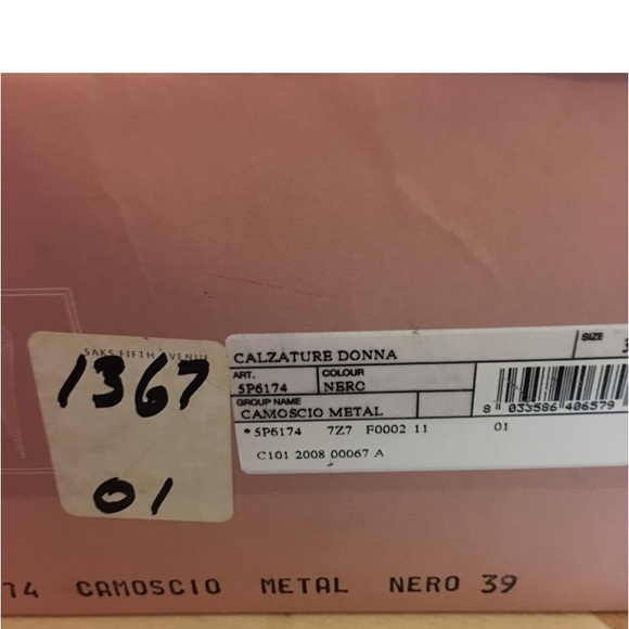 Studded Miu Miu heels - Picture 9 of 10